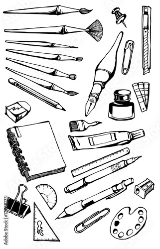 set of art tool doodle illustration Hand drawn Sketch line vector eps10
