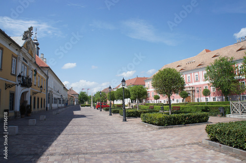 Main square in Vac © stiopacom