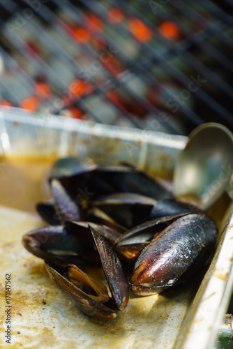 grilled mussels photo