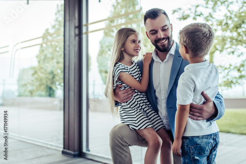 Dad with children