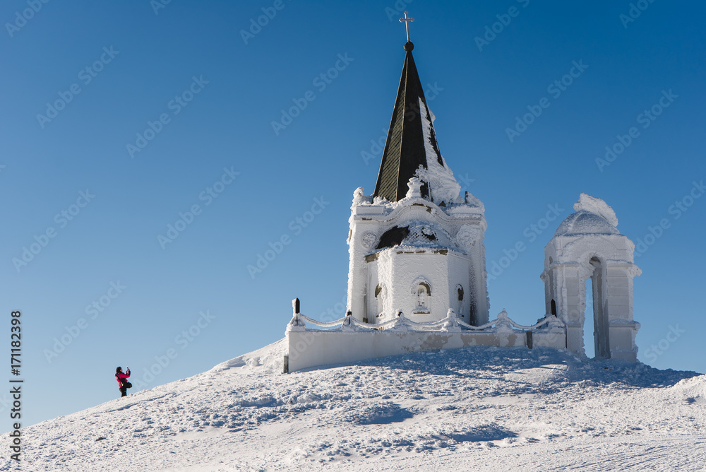 Fototapeta premium Mount Voras Church