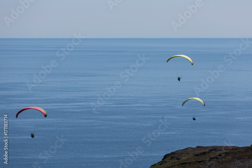 Paragliding bei Vik in Island