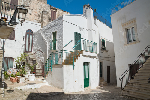 Alleyway. Ceglie Messapica. Puglia. Italy.  photo