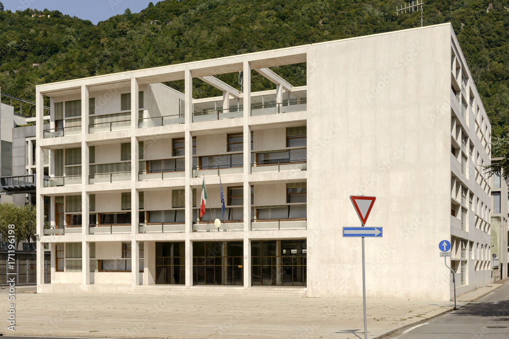 Naklejka premium Casa del Fascio building, Como, Italy