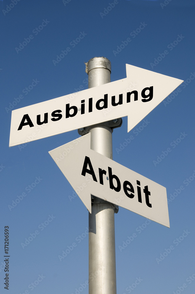 Ausbildung und Arbeit