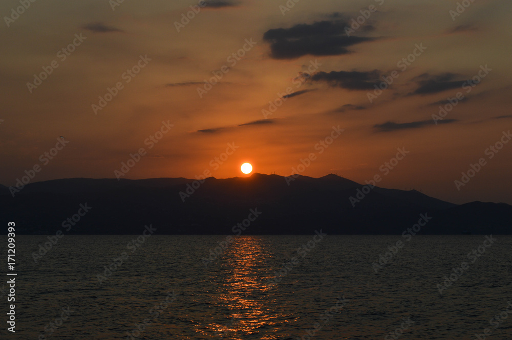 Coucher de soleil au port d'Héraklion, Crète, Grece
