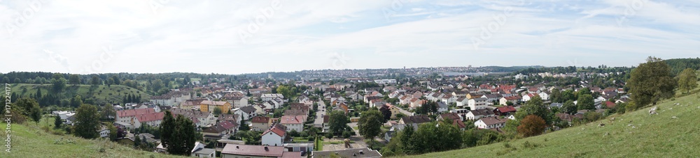 Auf der Schwäbischen Alb - Stadt-Panorama Giengen an der Brenz Auf der Schwäbischen Alb - Stadt-Panorama Giengen an der Brenz