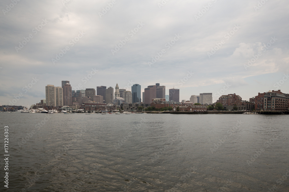 Fototapeta premium Boston skyline and cityscape from the harbor