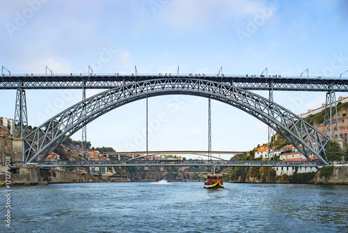 Die große Douro-Brücke © pankow