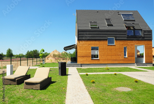 Tableau sur toile Modern house with energy saving and energy efficiency