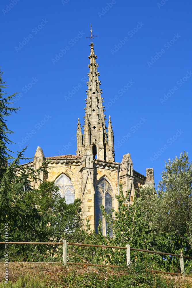 église gothique de Banne en Ardèche