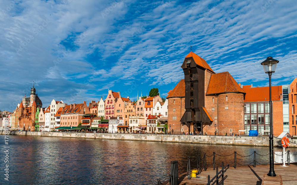 Fototapeta premium Danzig – Hafen mit Krantor; Polen