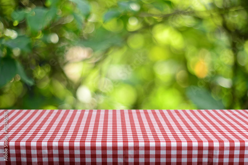 Empty table