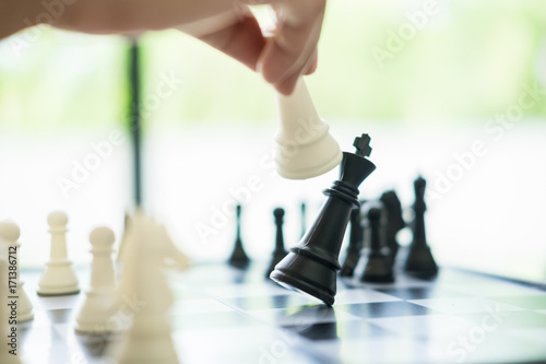 Obraz na plátne Business Strategic Formation in the chess game king is checkmated game over