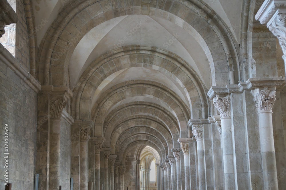 North aisle of the nave of Basilica Sainte-Marie-Madeleine in Vezelay