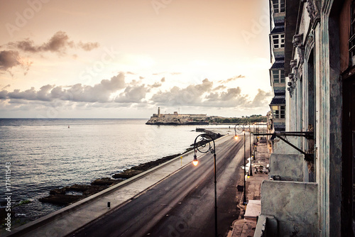 Cuba, Havana, embankment Malecon, fascinating cloudscape, skyline, dawn © IRINA