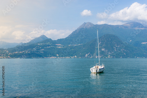Sailing boat lake Como, Italy © luili