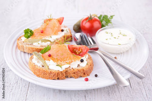 bread toast with cheese and salmon