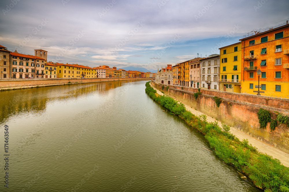 river in Pisa