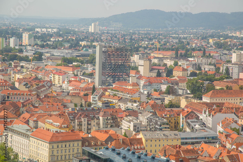 Panorama und Sehenswürdigkeiten von Graz, Hauptstadt der Steiermark, Österreich © st1909