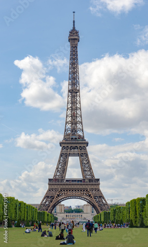 Eiffel Tower in Paris, France © jljusseau
