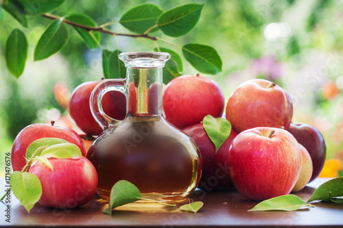 Fototapeta Naklejka Na Ścianę i Meble -  Apples. Tasty and useful fruit. Juice. Vinegar. For your design.