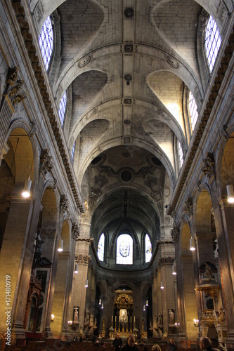 Igreja de Sant Sulpice, Paris, França