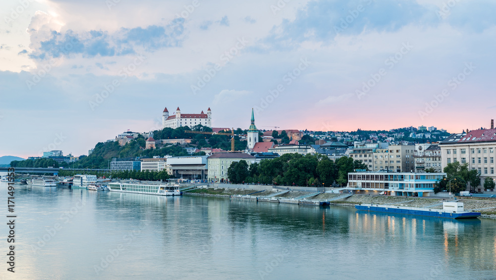 Bratislava Dunaj riverside with castle in the background.