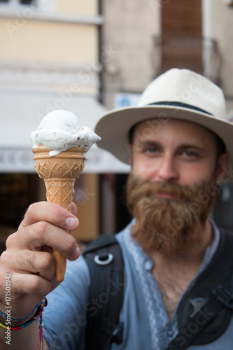 Man showing ice-cream