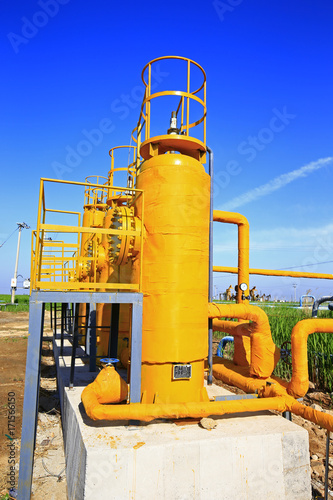 Pipeline valves and industrial equipment