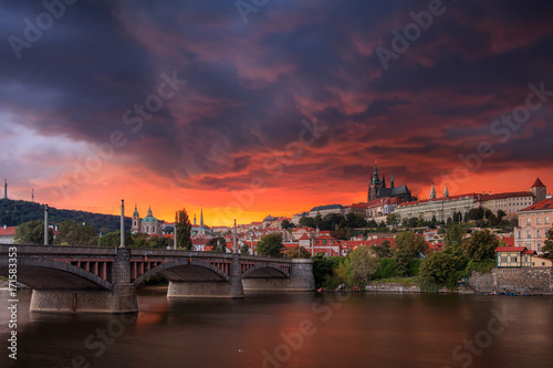 Obraz na plátně Storm coming to Prague, Czech Republic