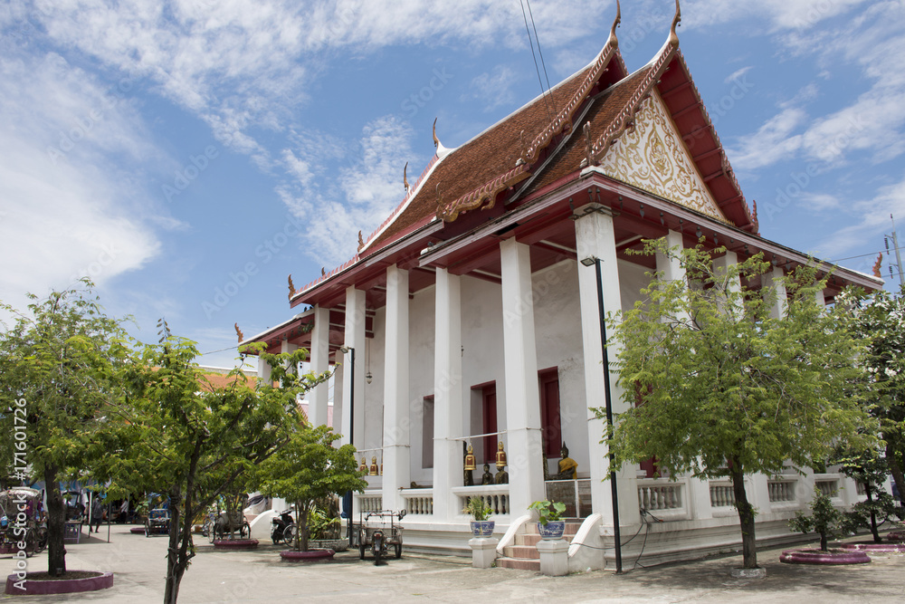 Wat Songtham Worawihan at Amphoe Phra Pradaeng in Samut Prakan, Thailand