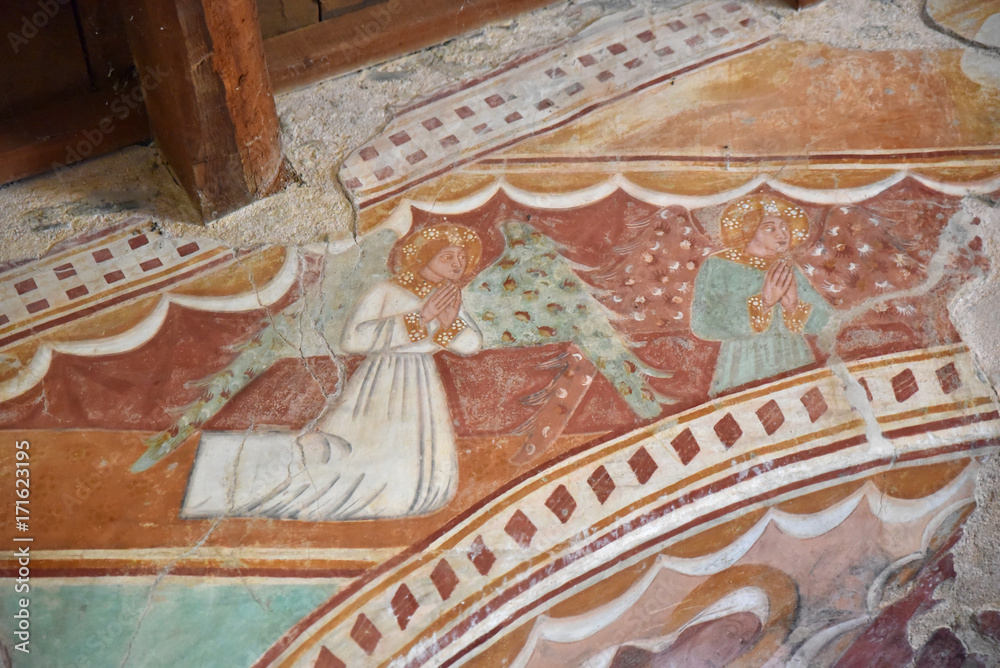 Ange des fresques de la chapelle romane San Cristina di Campoluru en Corse