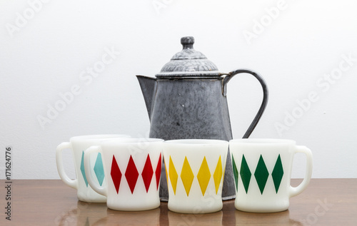 Vintage Coffee Pot and Mugs