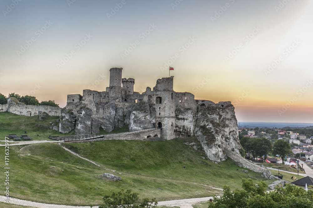Ruins of medieval castle, Ogrodzieniec Castle,