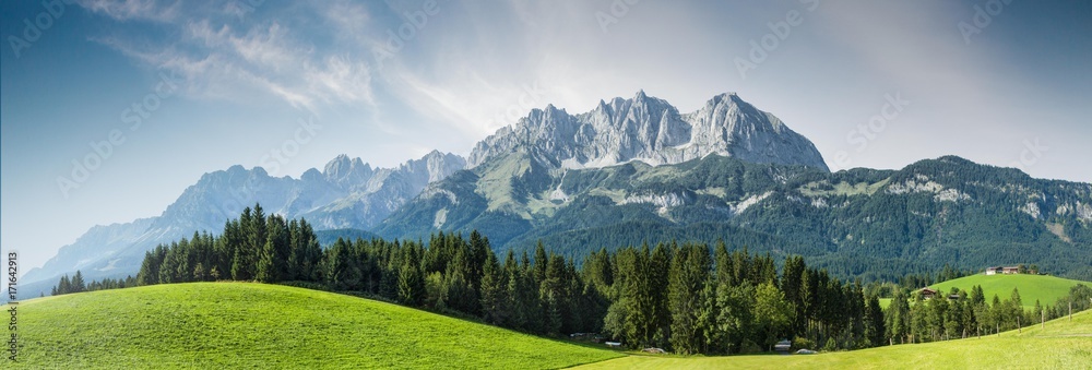 Obraz premium Lato w austriackich górach - Wilder Kaiser, Tyrol, Austria