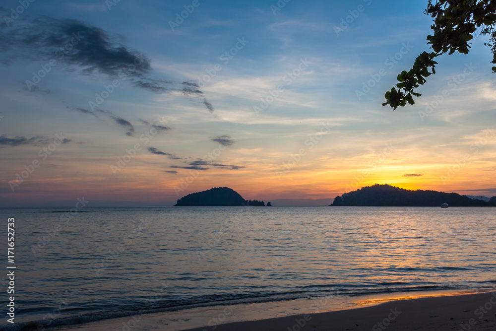 Sonnenuntergang am Meer Thailand