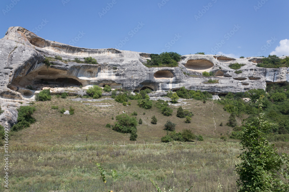 Felshöhlen bei Eski Kermen auf der Krim