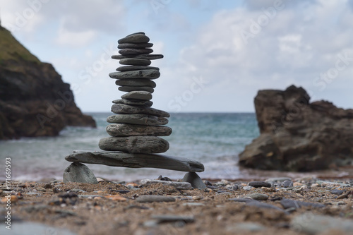 Photos Tower of pebbles on a beach