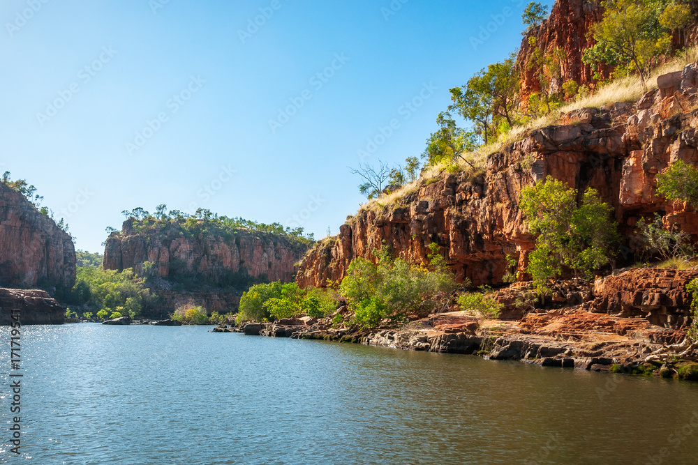 Φωτογραφία Katherine River Gorge with its rocky sandstone cliffs and beautiful scenery is one of the best attractions in Nitmiluk National Park, Northern Territory, Australia