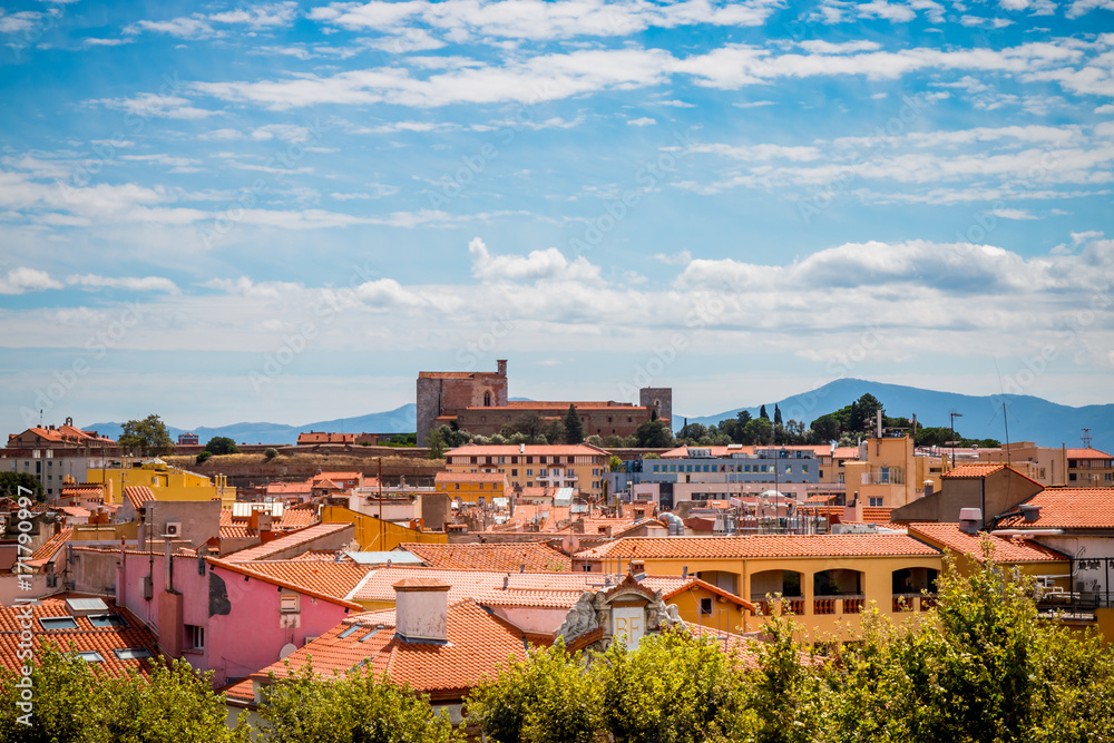 Vue sur la ville de Perpignan depuis une terrasse