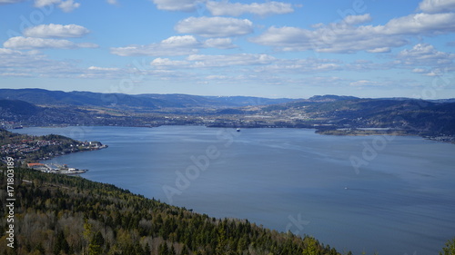 Fototapeta Naklejka Na Ścianę i Meble -  Drammen fjord and city Drammen