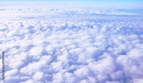 Schilderij op canvas 飛行機から見た雲海（空撮）