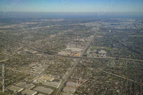 Obraz na płótnie Aerial view of Compton, view from window seat in an airplane w salonie
