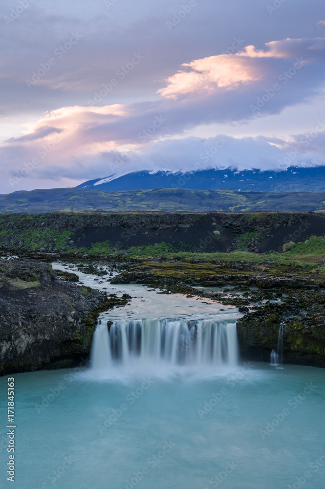 Fototapeta premium Dawn, Plofafoss waterfall, Pjorsa River, Iceland
