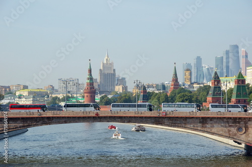 Beautiful view on Moscow Kremlin and Bolshoi Moskvoretsky bridge from the Park 