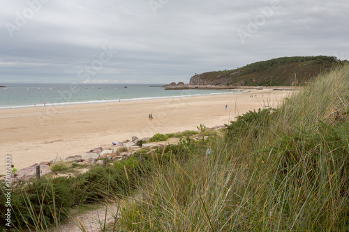 Plage de sable d or les pins