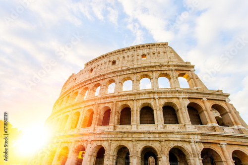 Fotografia, Obraz The iconic Colosseum in Rome, Italy