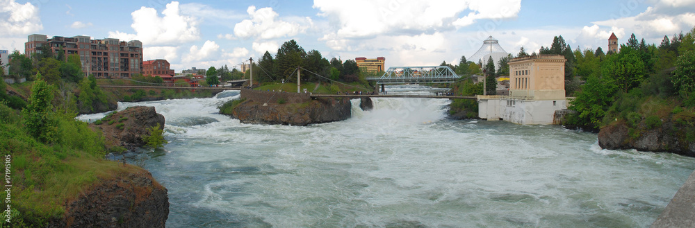 Upper Falls of the Spokane River flowing through Spokane, Washington