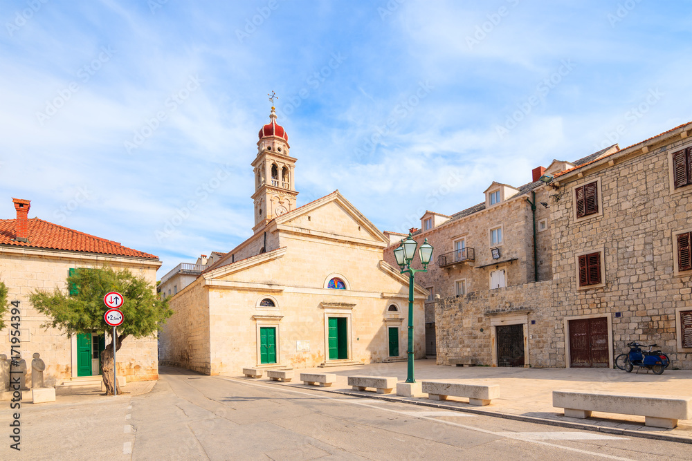 Obraz premium Beautiful church in Pucisca town, Brac island, Croatia